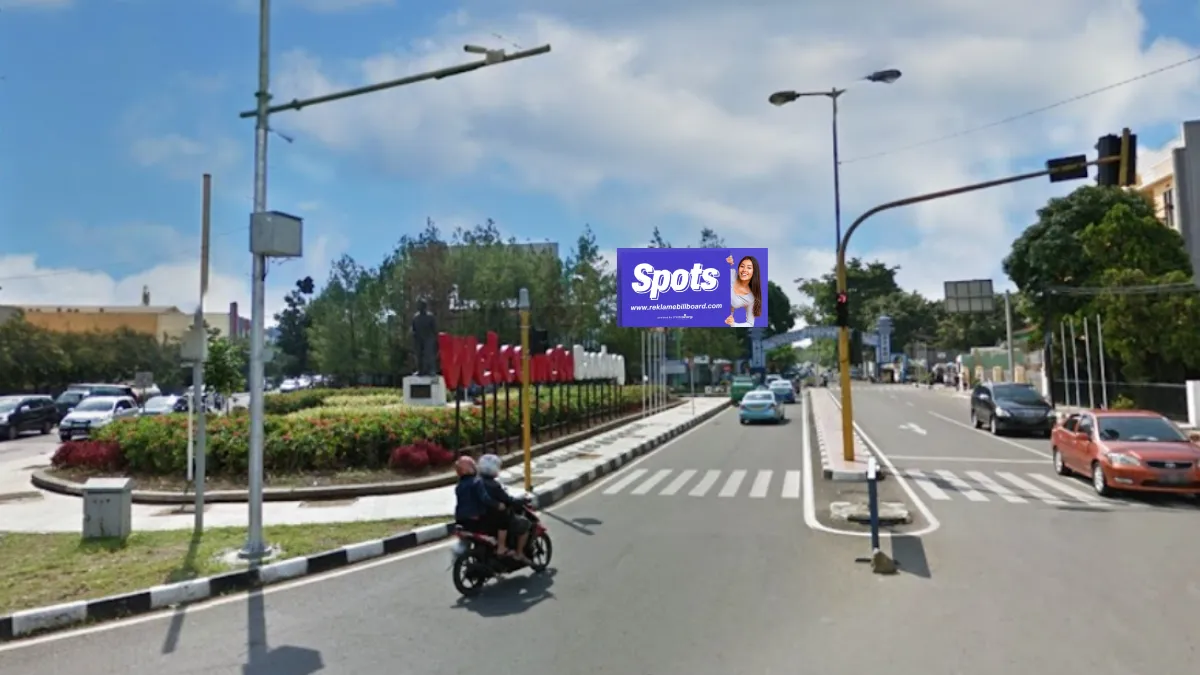 Sewa Billboard Bandung di Jl Pajajaran dekat Gerbang LANUD Husen