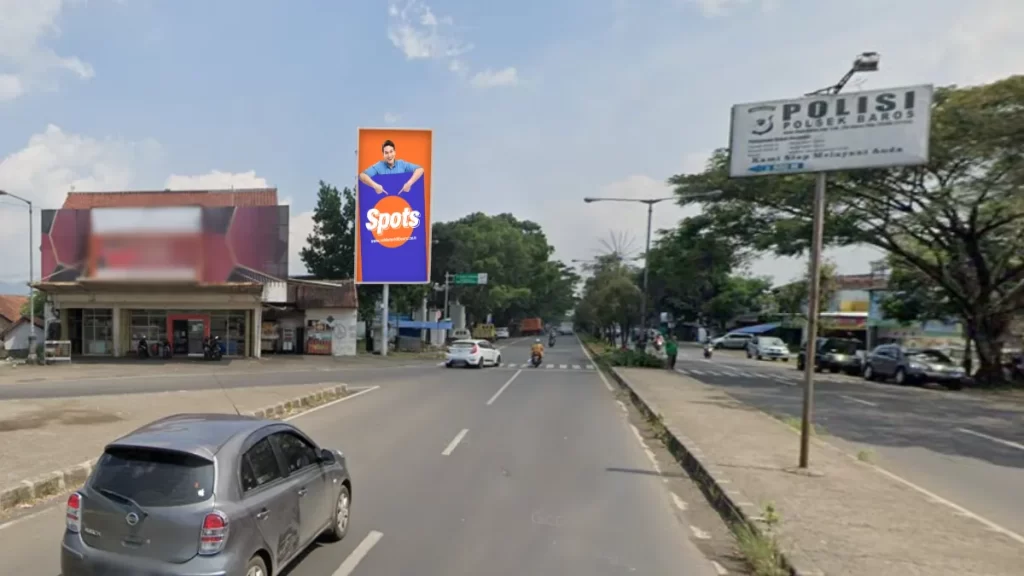 Sewa Billboard Sukabumi - Lokasi Strategis di Pertigaan Baros