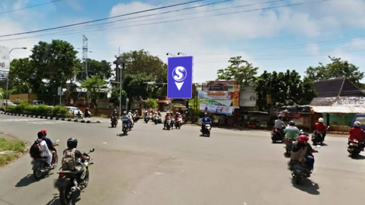 Sewa Billboard di Jalan Brigjend Dharsono, Cirebon dengan logo Spots