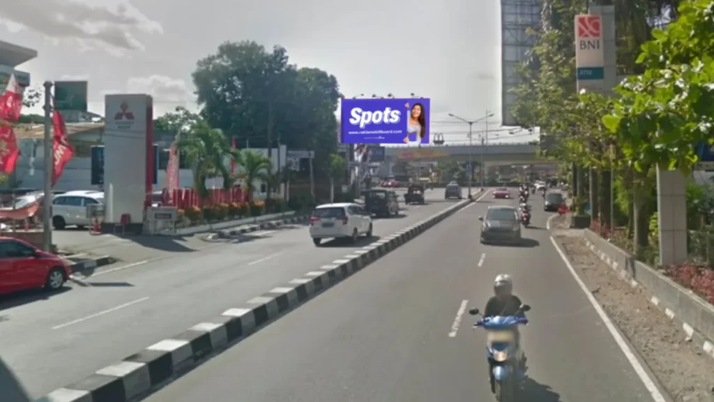 Sewa billboard Yogyakarta di Jl. Magelang Jombor dengan visibilitas tinggi