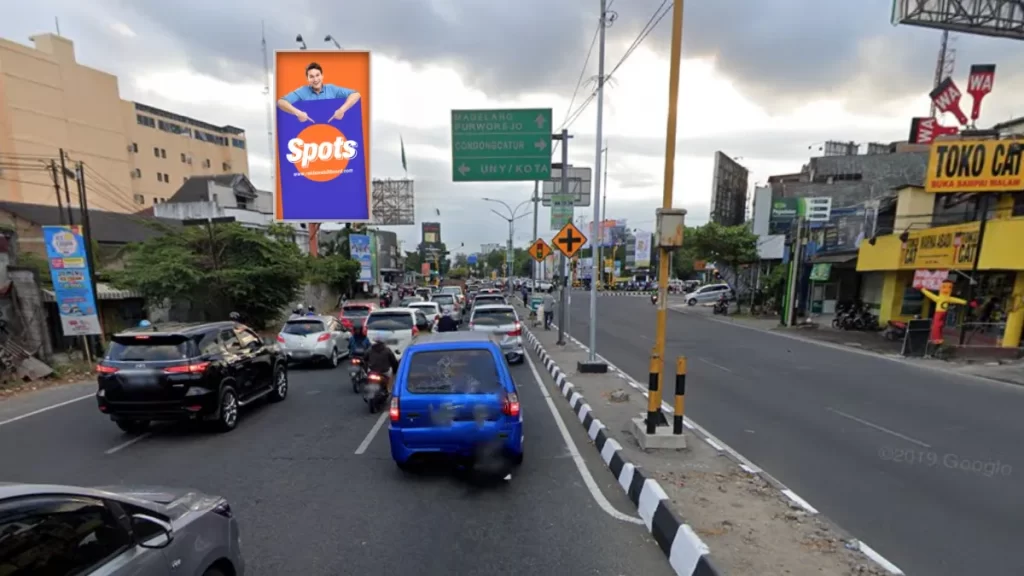 Sewa Billboard Yogyakarta Jl Padjajaran Condongcatur