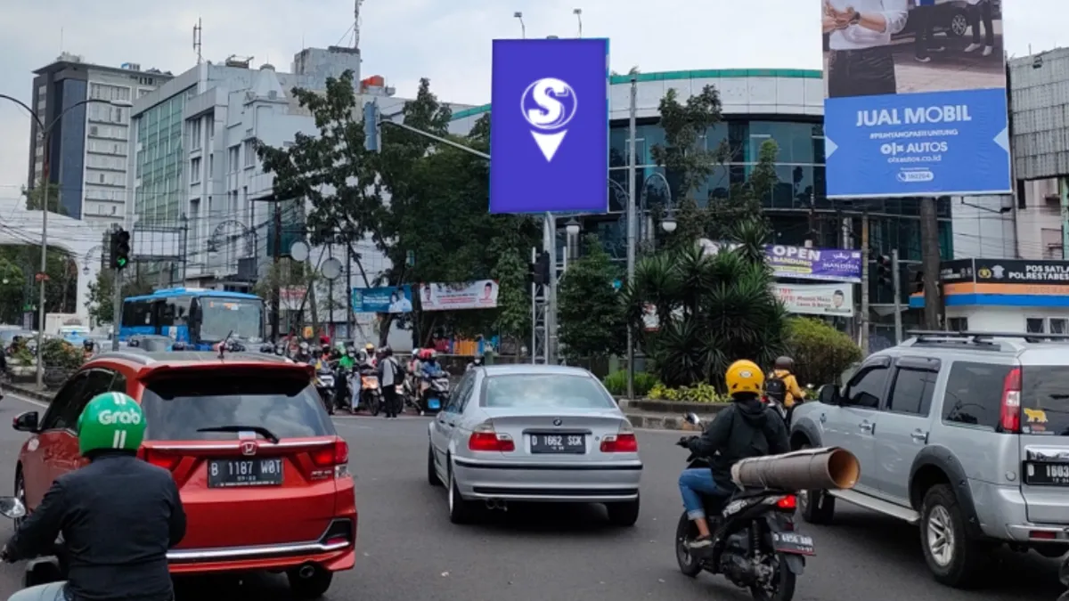 Sewa Billboard Bandung: Lokasi Strategis di Jl. Riau - Ahmad Yani