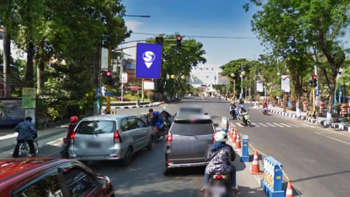 Sewa Billboard Lamongan di Jl. Lamong Rejo Lamongan menawarkan visibilitas tinggi untuk sewa.