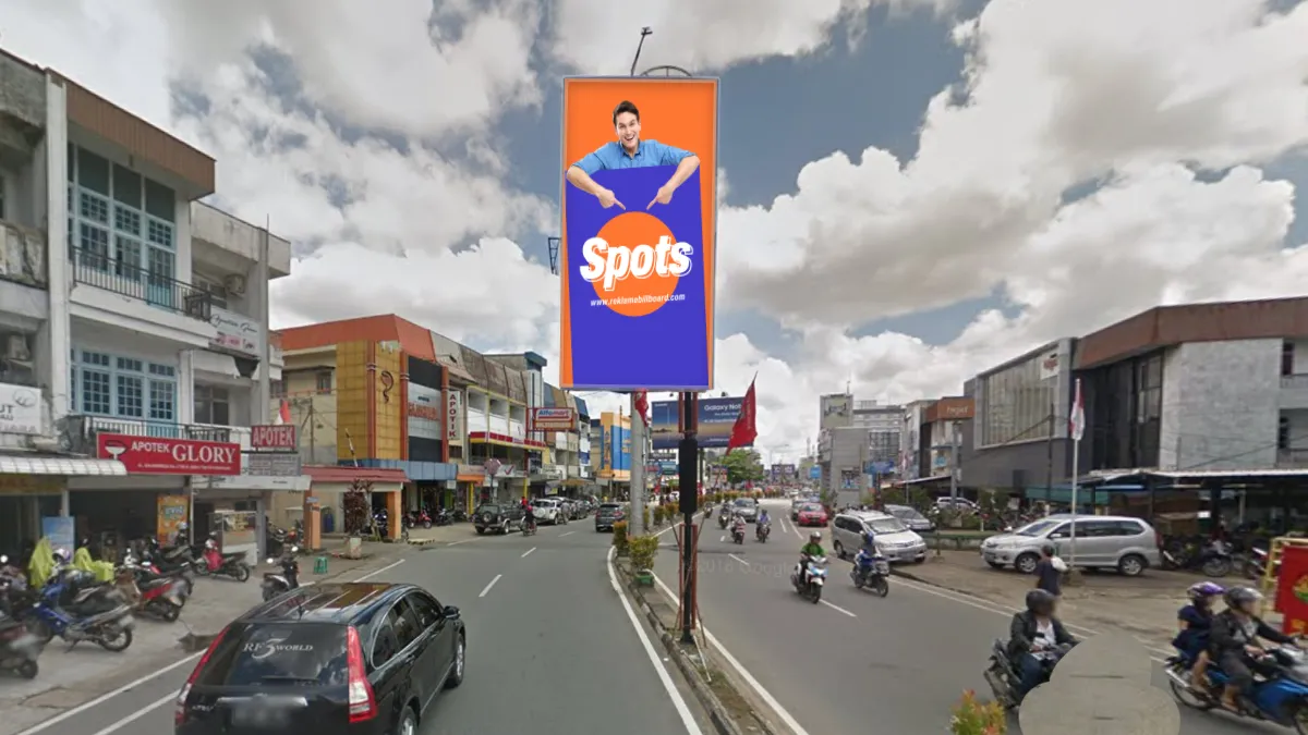 Sewa Billboard Pontianak - Lokasi Strategis di Jl. Gajah Mada