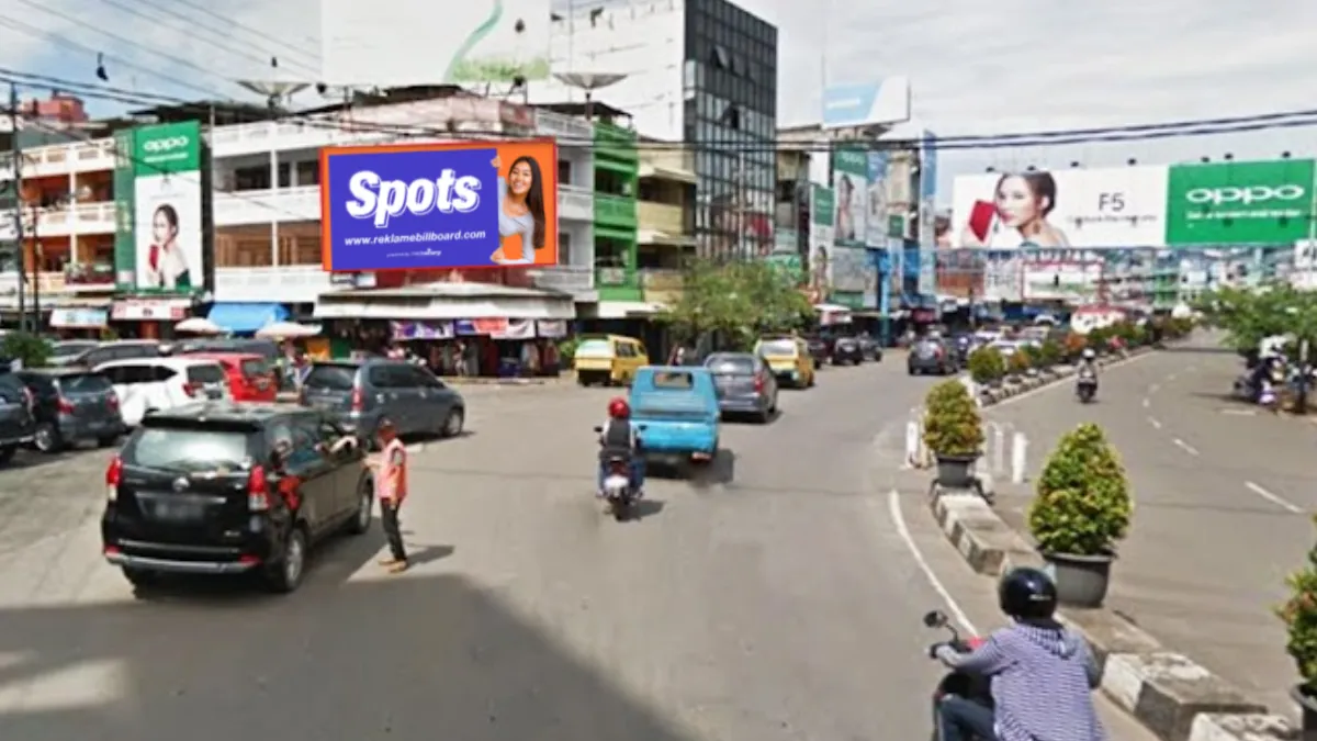 Sewa billboard Jambi di Jl Raden Mattaher dengan lalu lintas tinggi dan lokasi strategis.