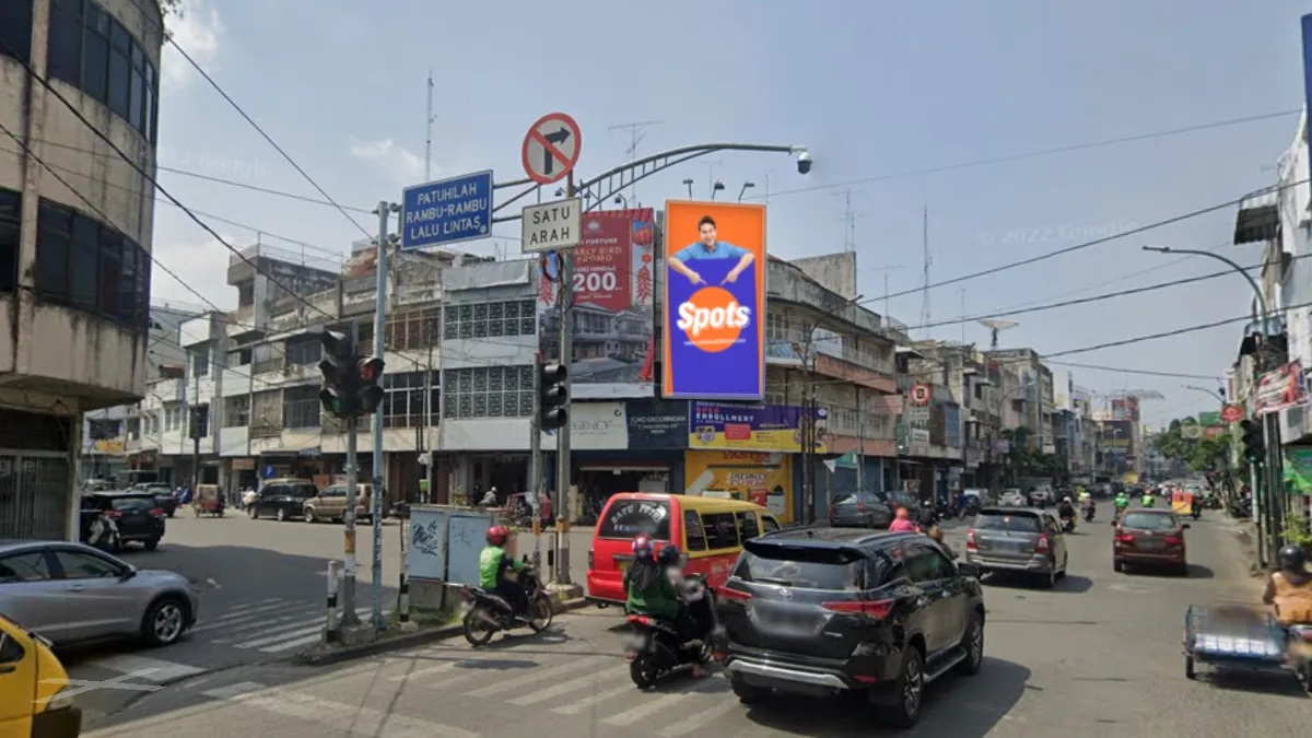 Sewa Billboard Medan - Lokasi Strategis di Jl. Sutomo