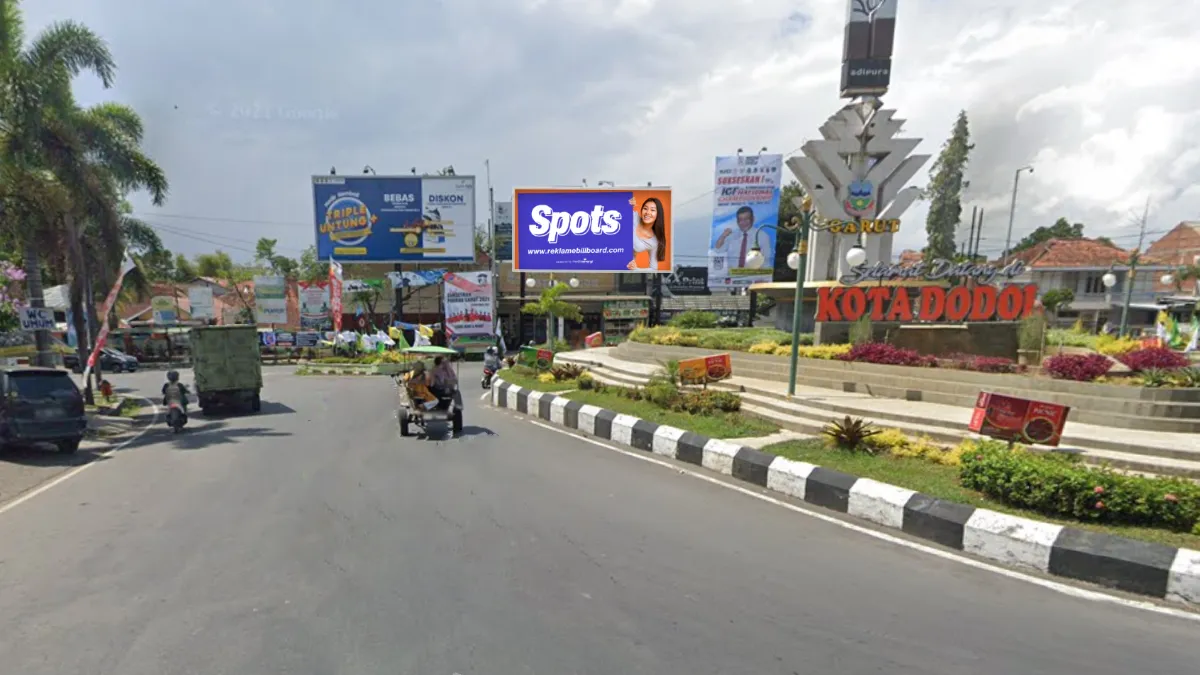 Sewa Billboard Garut Jl. Suherman Bunderan Taroggong