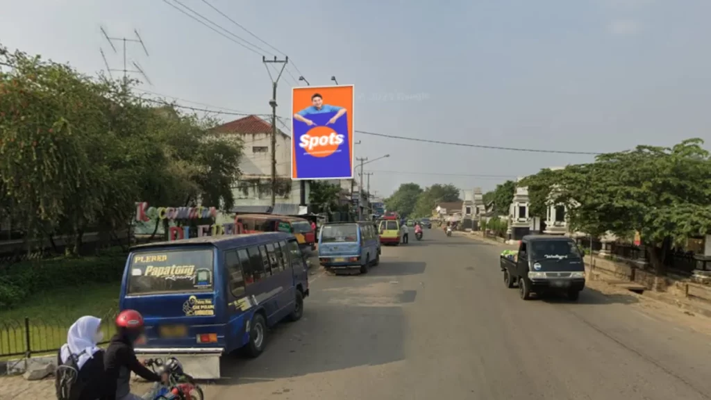 Sewa Billboard Purwakarta Jl. Raya Plered (Alun-alun Plered)