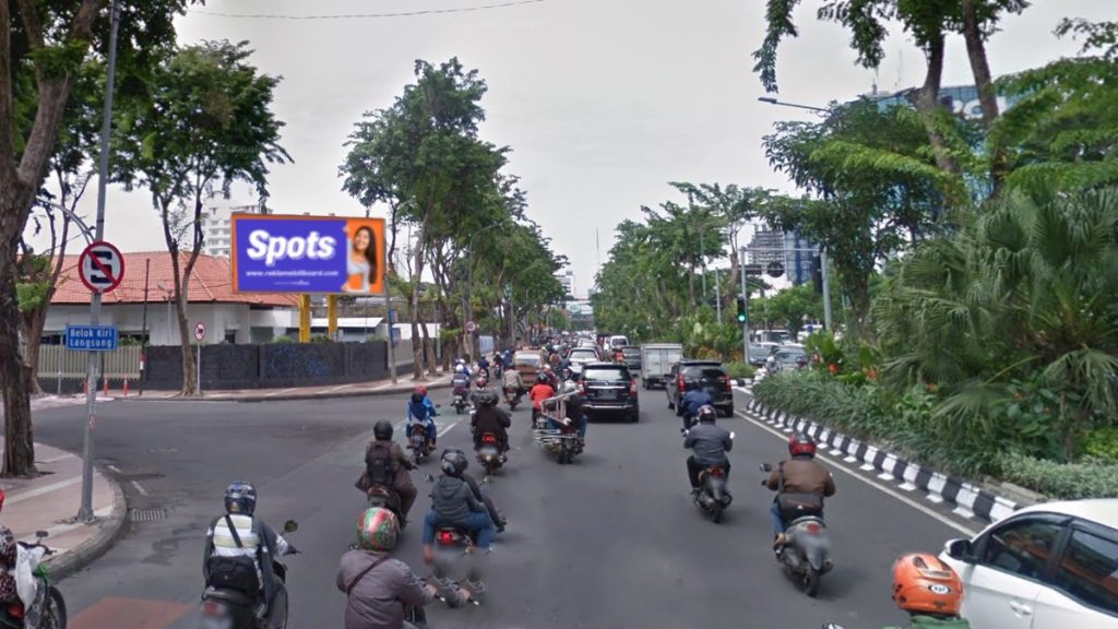 Sewa Billboard Surabaya Jl Raya Darmo (Pertigaan)