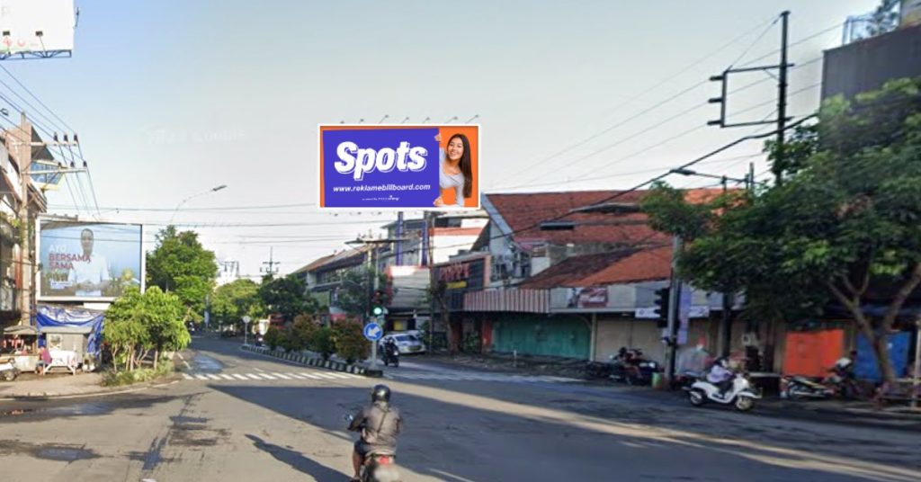 Sewa Billboard Surabaya Perempatan Jl Embong Malang - Tidar